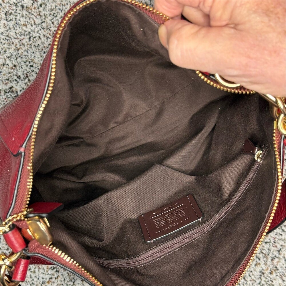 Coach Marlon Hobo Shoulder Bag Womens Burgundy Oxblood Gold Hardware Zip - Picture 6 of 16